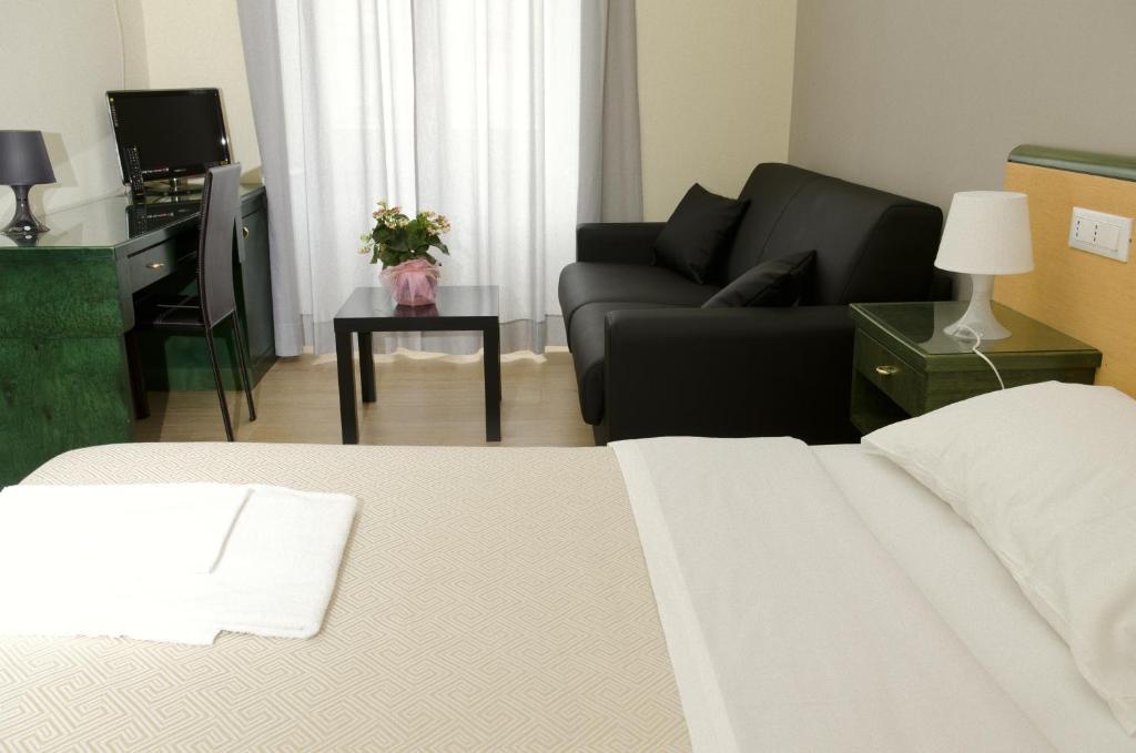 ג'נובה Hotel Suisse מראה חיצוני תמונה